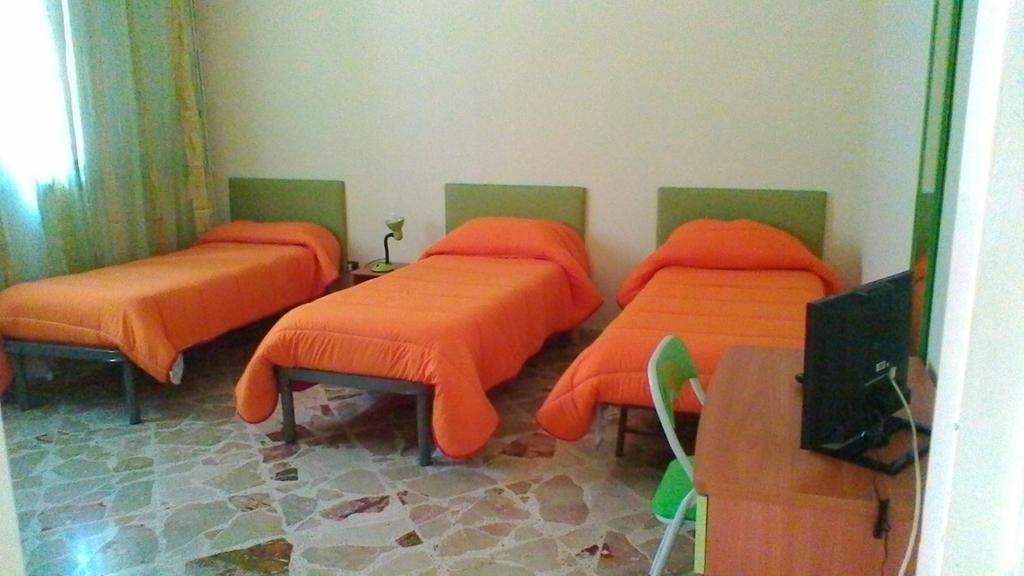 Hôtel Santa Rosalia à Palerme Extérieur photo